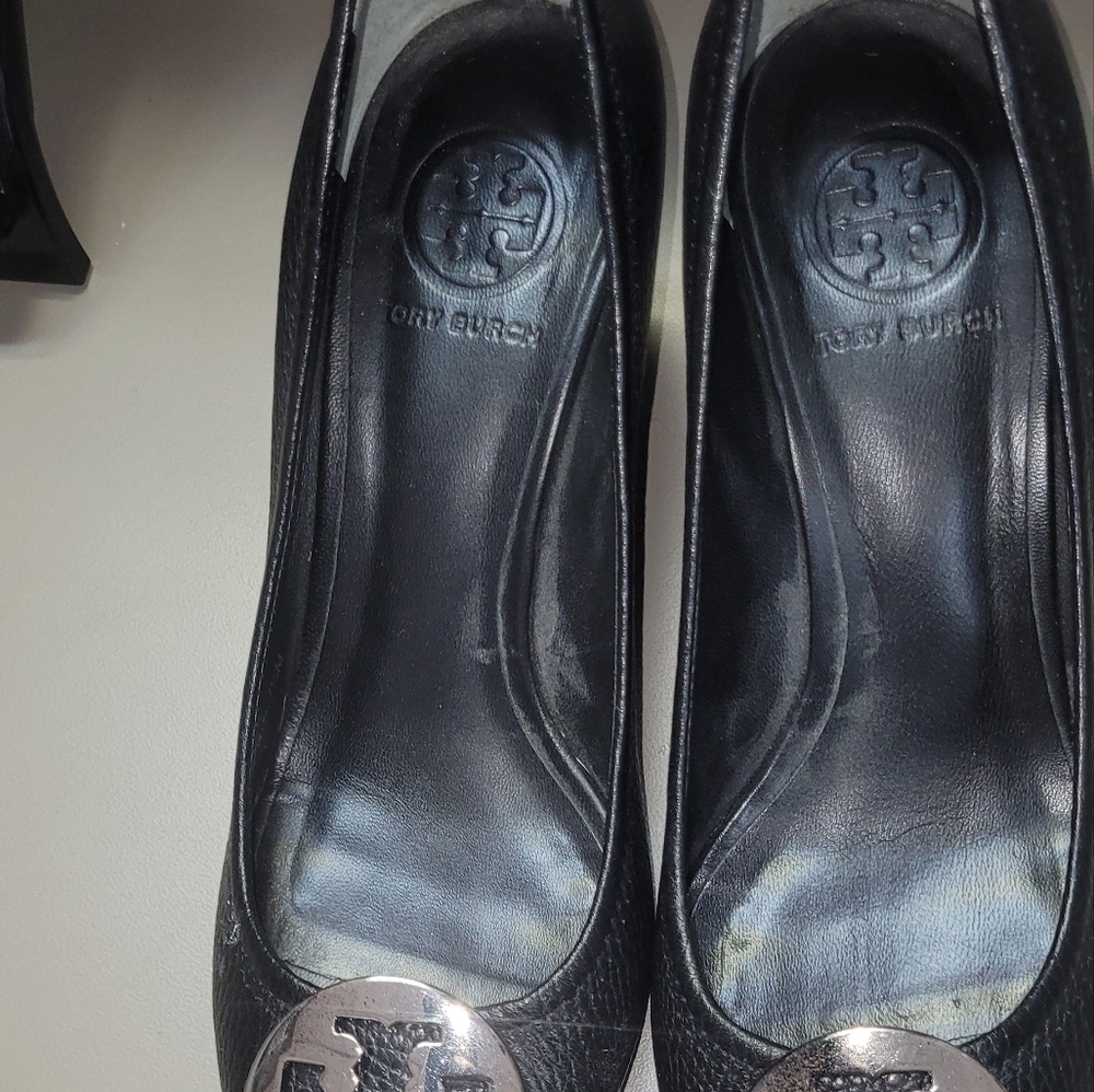Tory Burch 71/2 black wedge heel shoe
